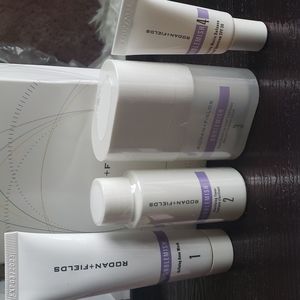 Rodan + Fields UNBLEMISH Redefine Regimen Travel Pack